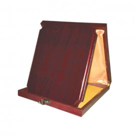جعبه تندیس چوبی M-1834